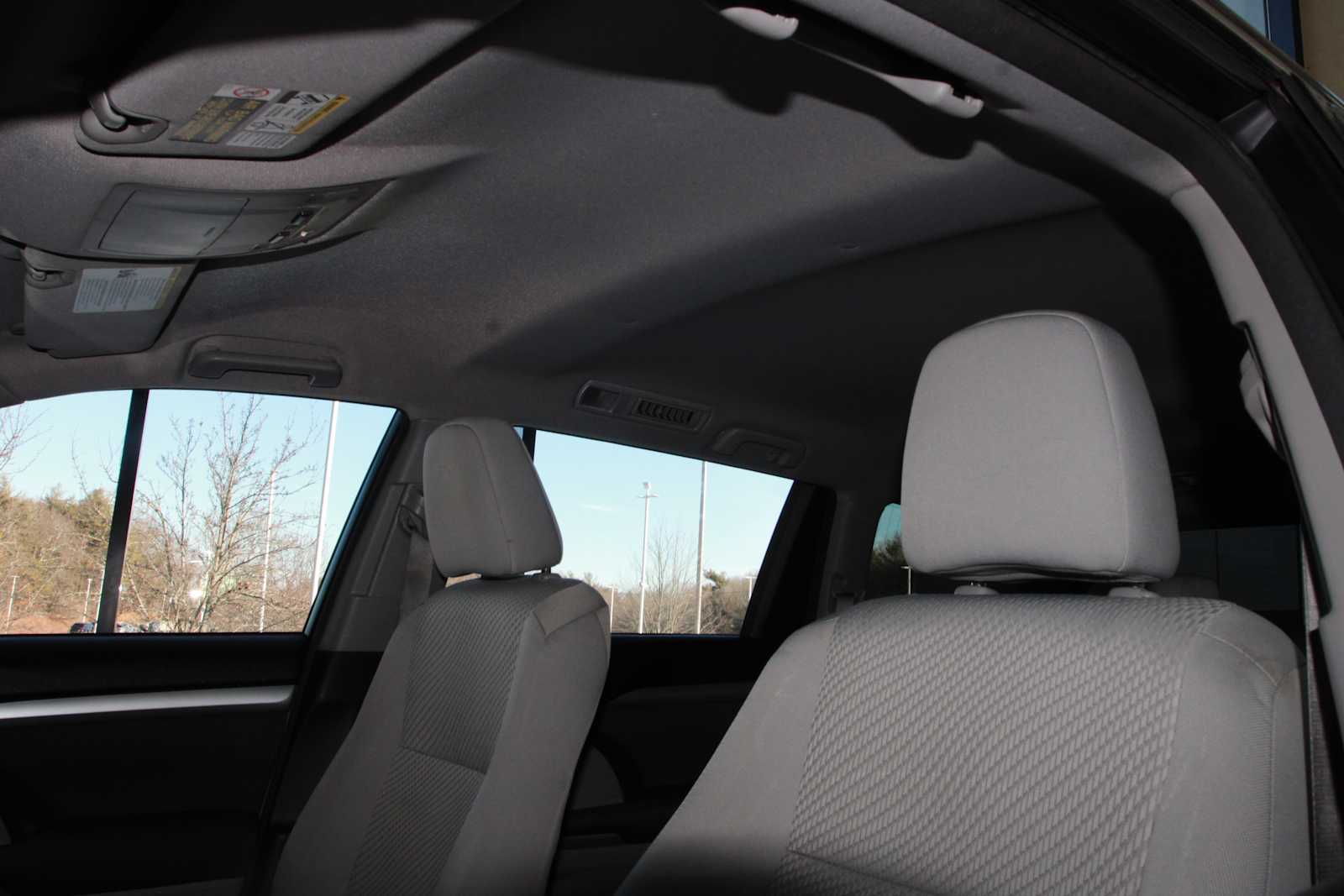 used 2015 Toyota Highlander car, priced at $18,197