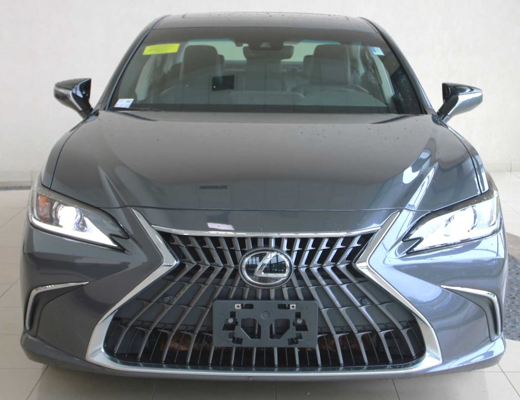 Used 2024 Lexus ES 350 4-Door Sedan