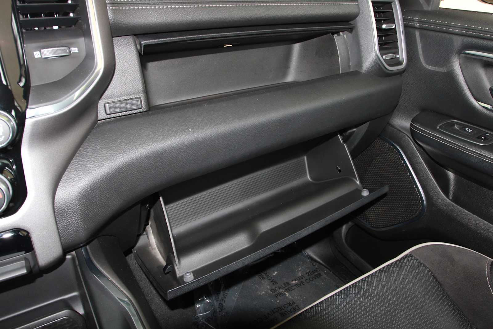 2024 RAM Ram 1500 Pickup Laramie - Photo 24