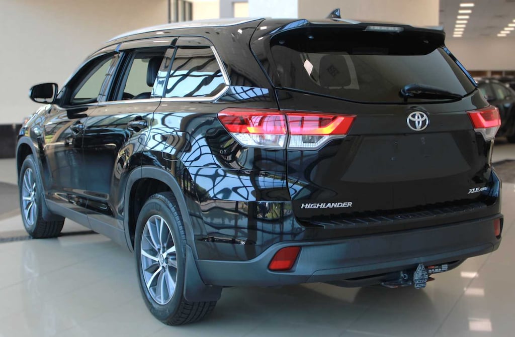 Used 2019 Toyota Highlander XLE SUV