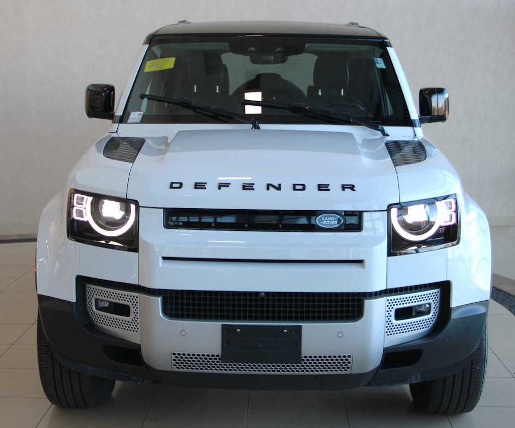 Used 2023 Land Rover Defender SE SUV
