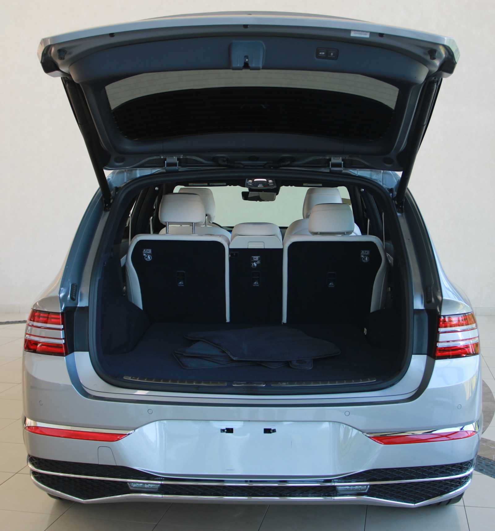 used 2025 Genesis GV80 car, priced at $63,497