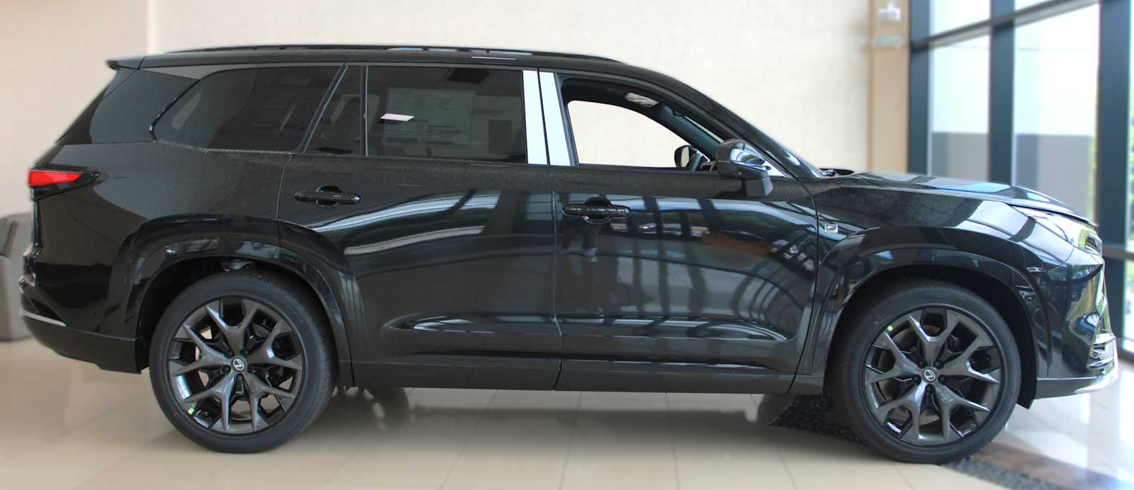 new 2026 Lexus TX 500h car, priced at $76,008