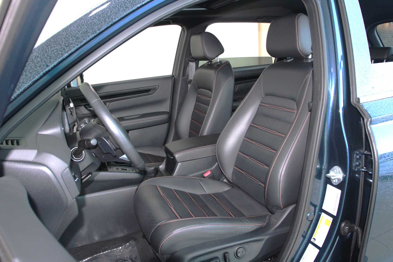 used 2024 Honda CR-V Hybrid car, priced at $33,497