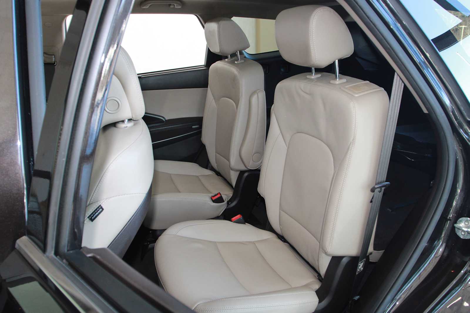 used 2017 Hyundai Santa Fe car, priced at $15,797