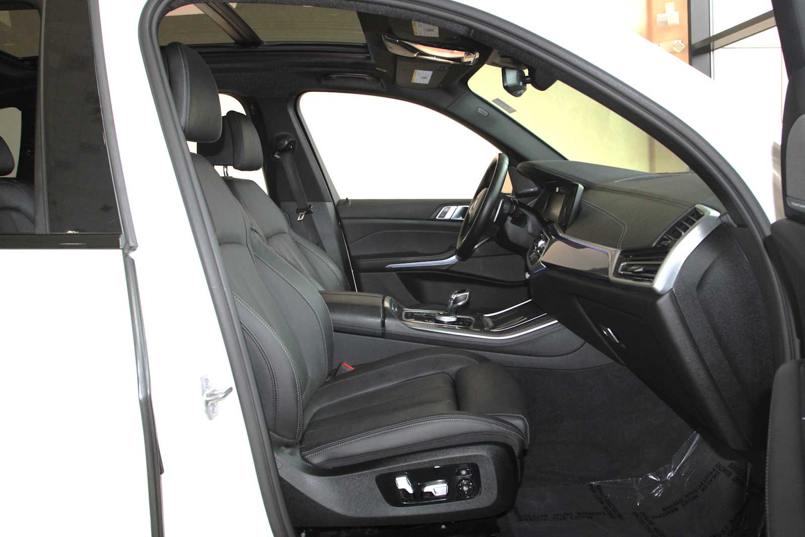used 2021 BMW X5 car, priced at $39,397