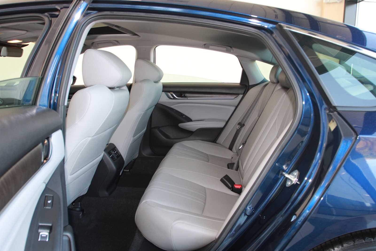 used 2020 Honda Accord car, priced at $27,497