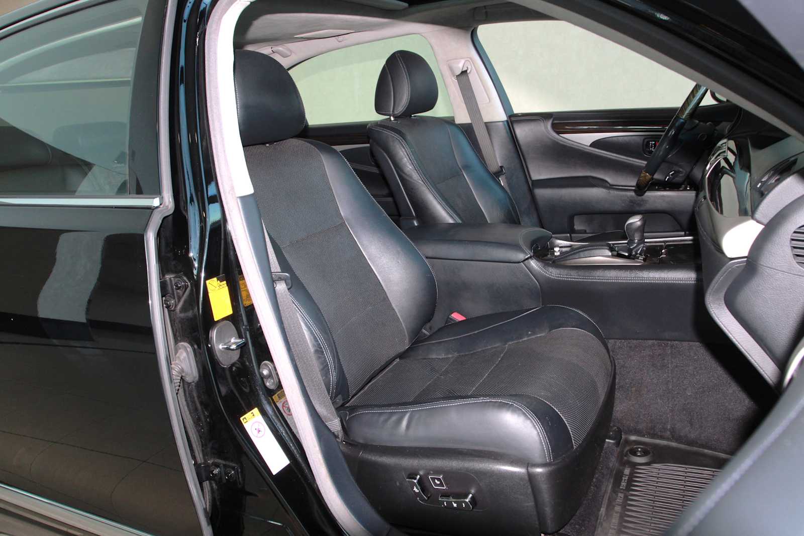 used 2013 Lexus LS 460 car, priced at $20,997