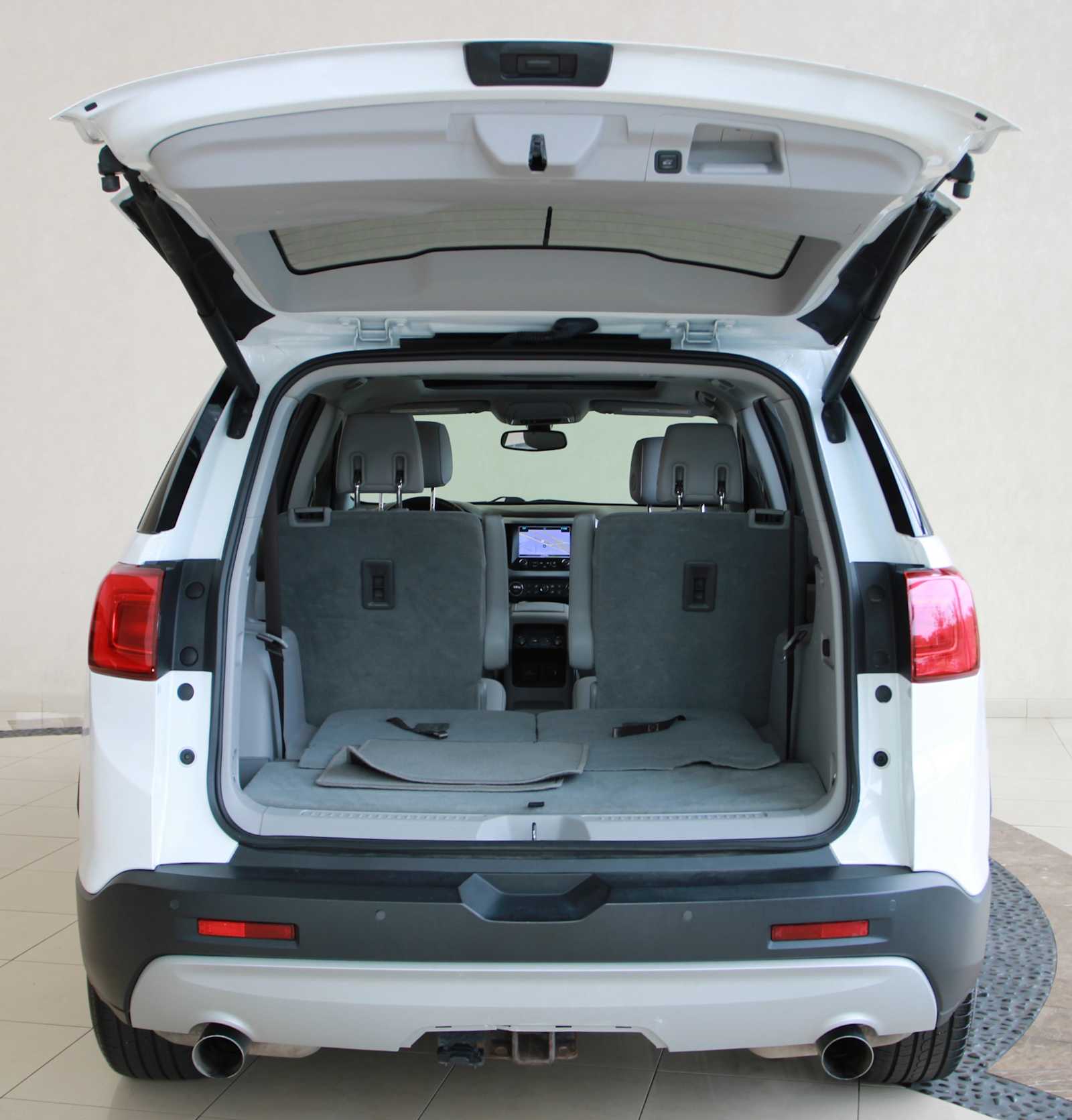 2019 Gmc Acadia SLT photo 4
