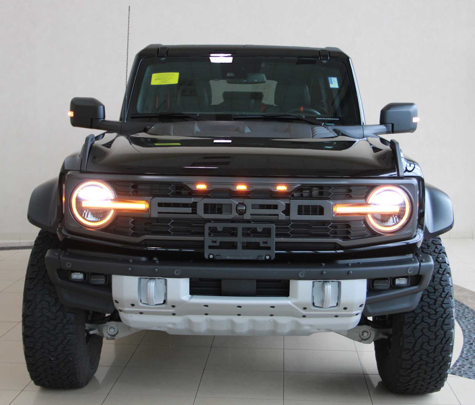 2023 Ford Bronco Raptor photo 2