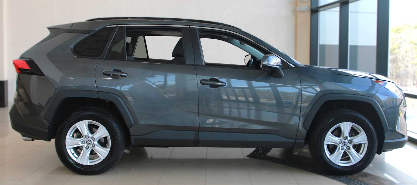used 2021 Toyota RAV4 car, priced at $26,497
