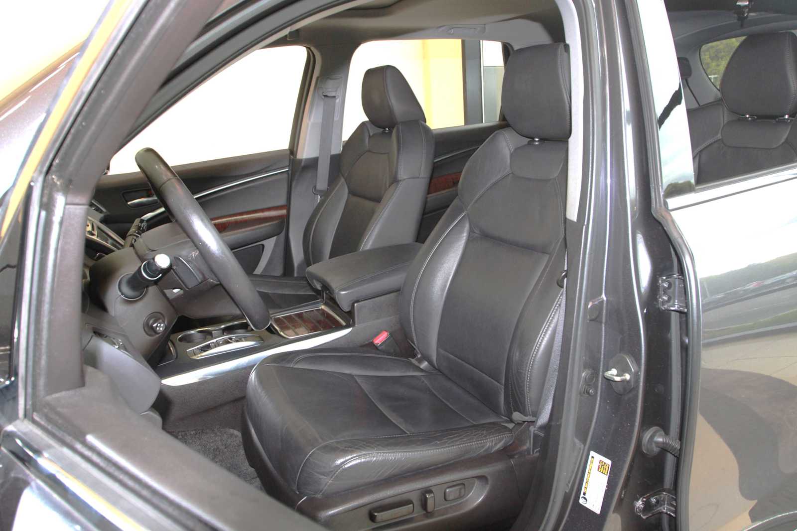 used 2017 Acura MDX car, priced at $17,197