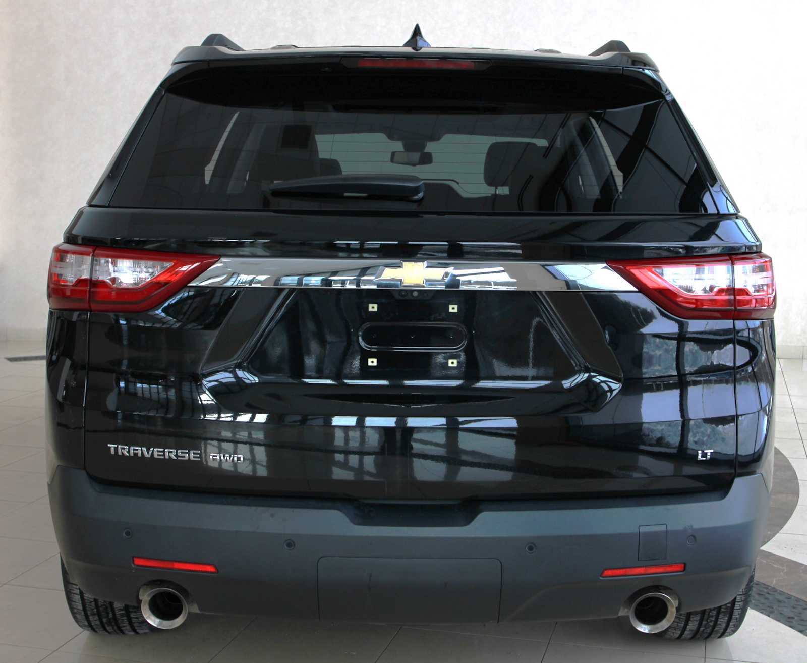 used 2019 Chevrolet Traverse car, priced at $17,497
