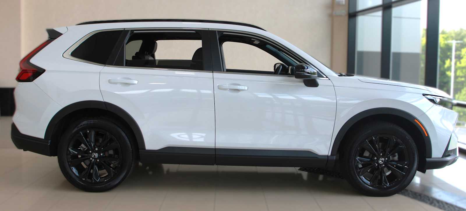 used 2024 Honda CR-V Hybrid car, priced at $35,997