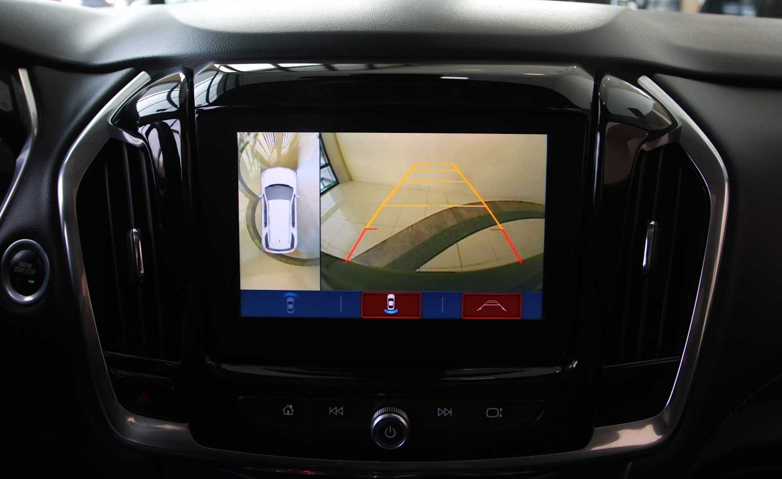 used 2019 Chevrolet Traverse car, priced at $17,497