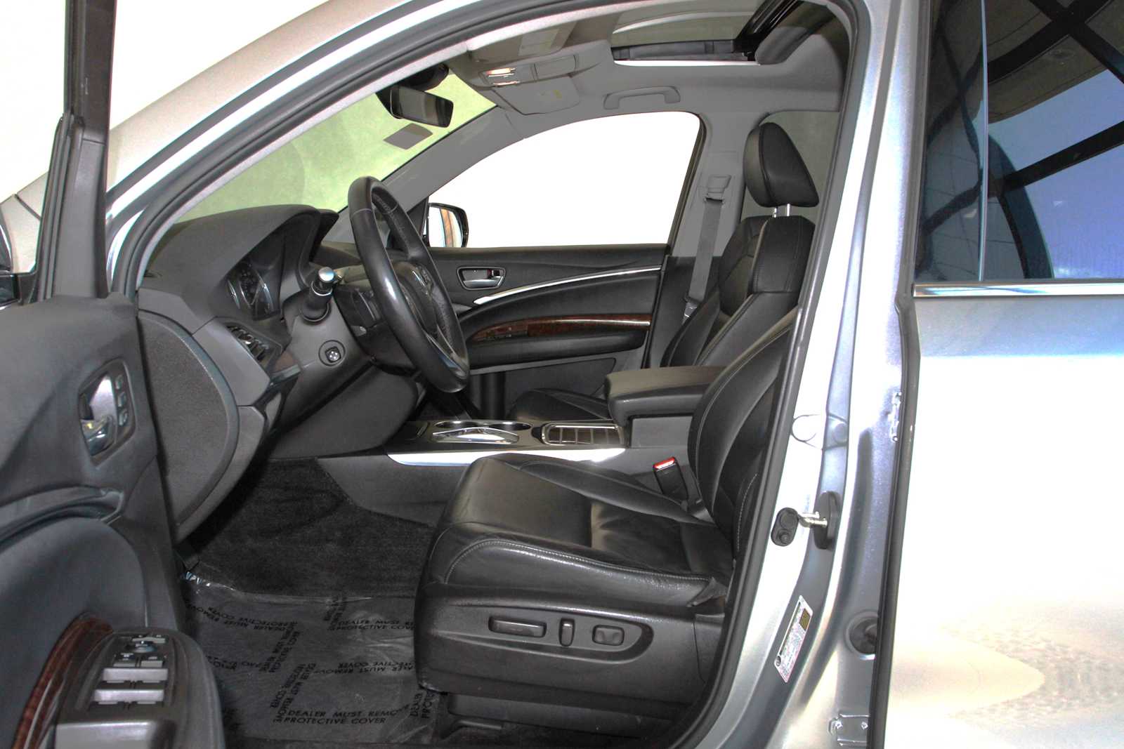 used 2017 Acura MDX car, priced at $19,497