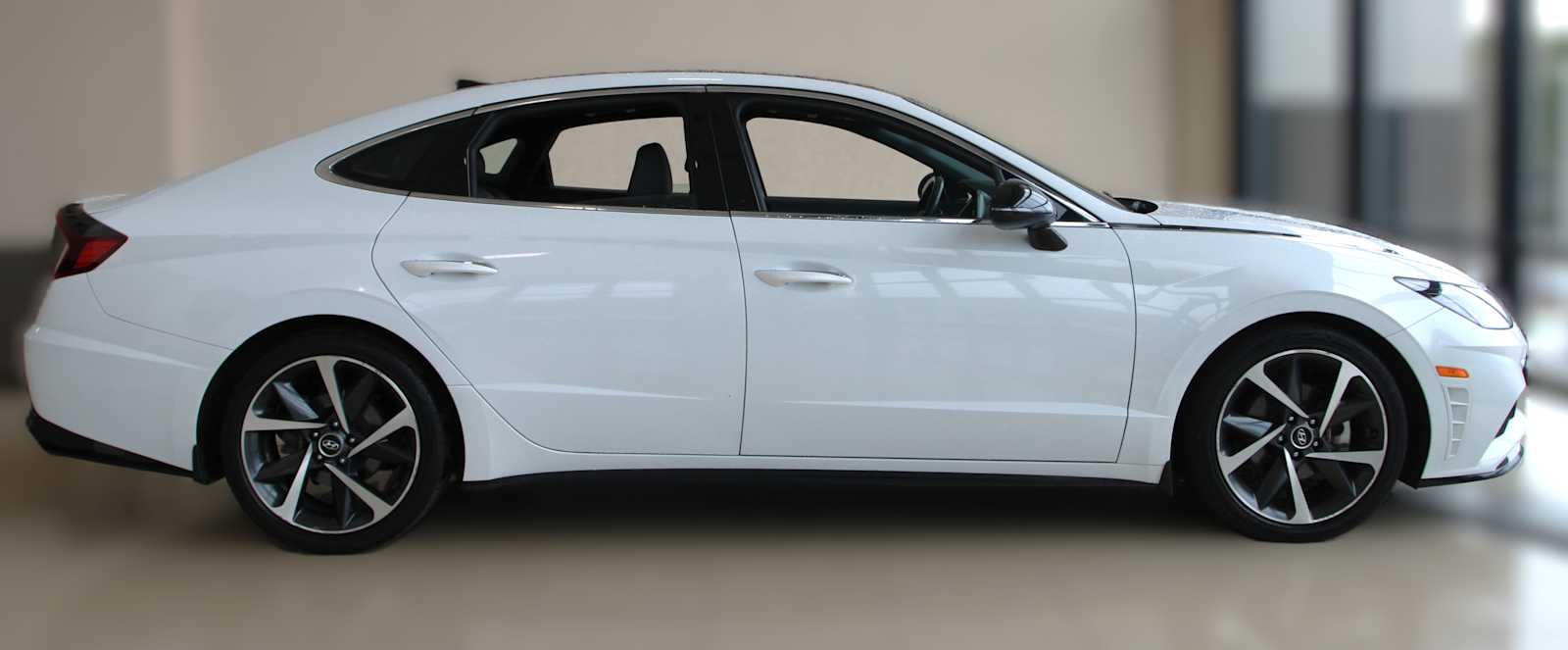 used 2021 Hyundai Sonata car, priced at $17,097