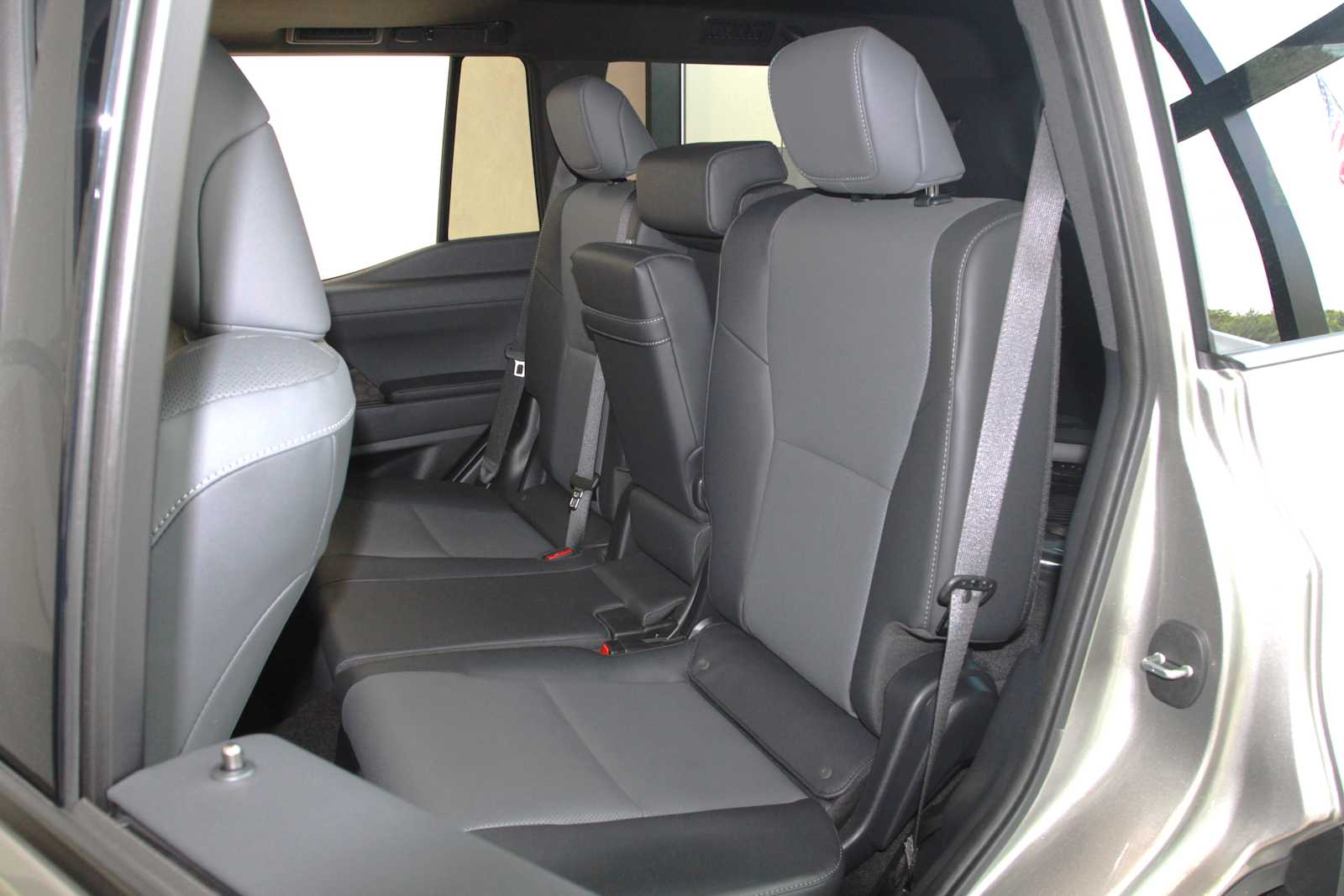 2025 Lexus GX Premium - Photo 25
