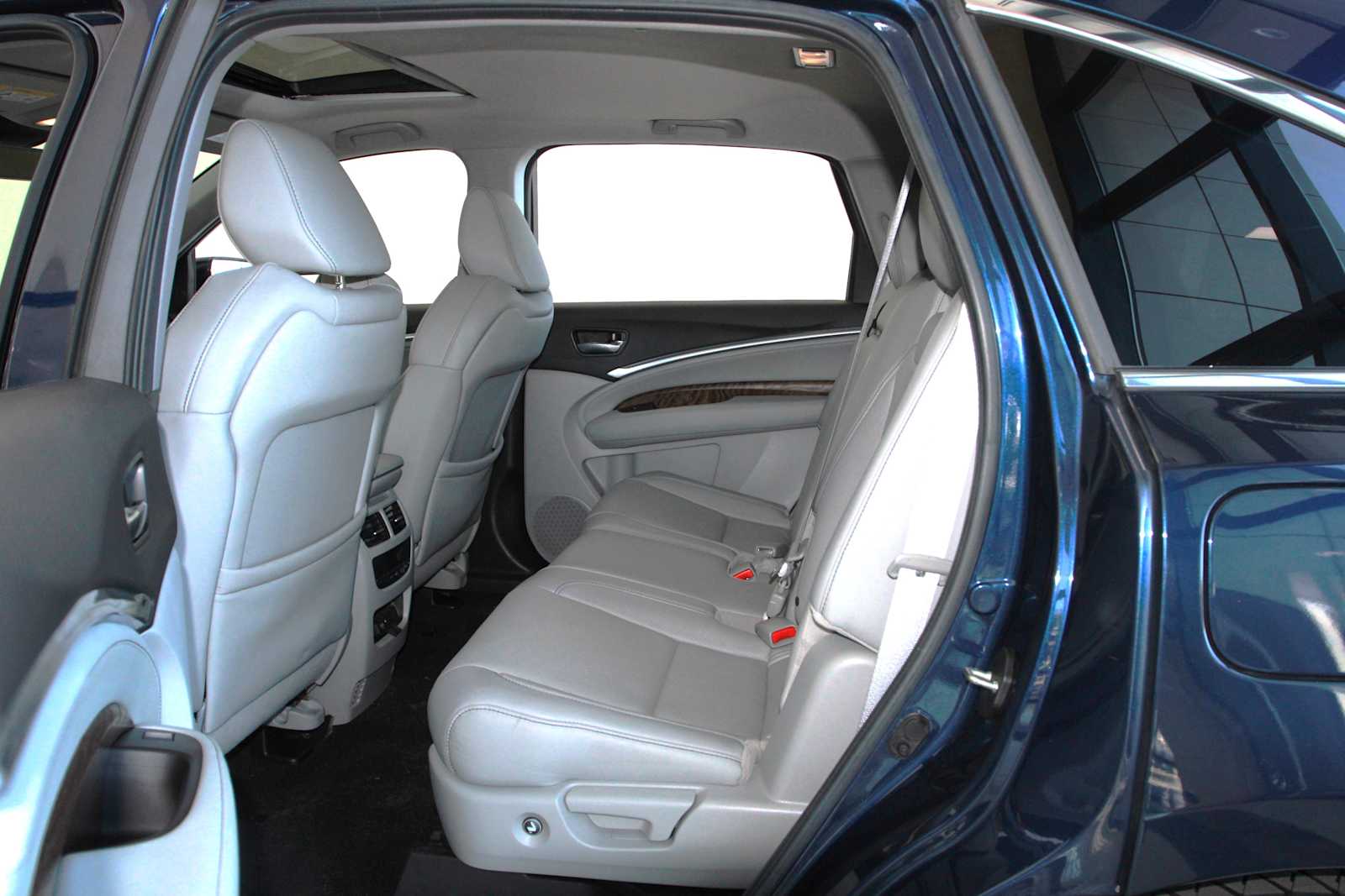 used 2019 Acura MDX Hybrid car, priced at $21,797