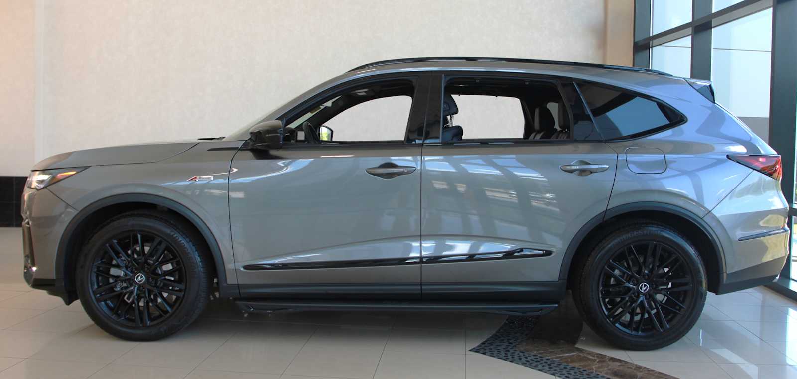 used 2025 Acura MDX car, priced at $57,497