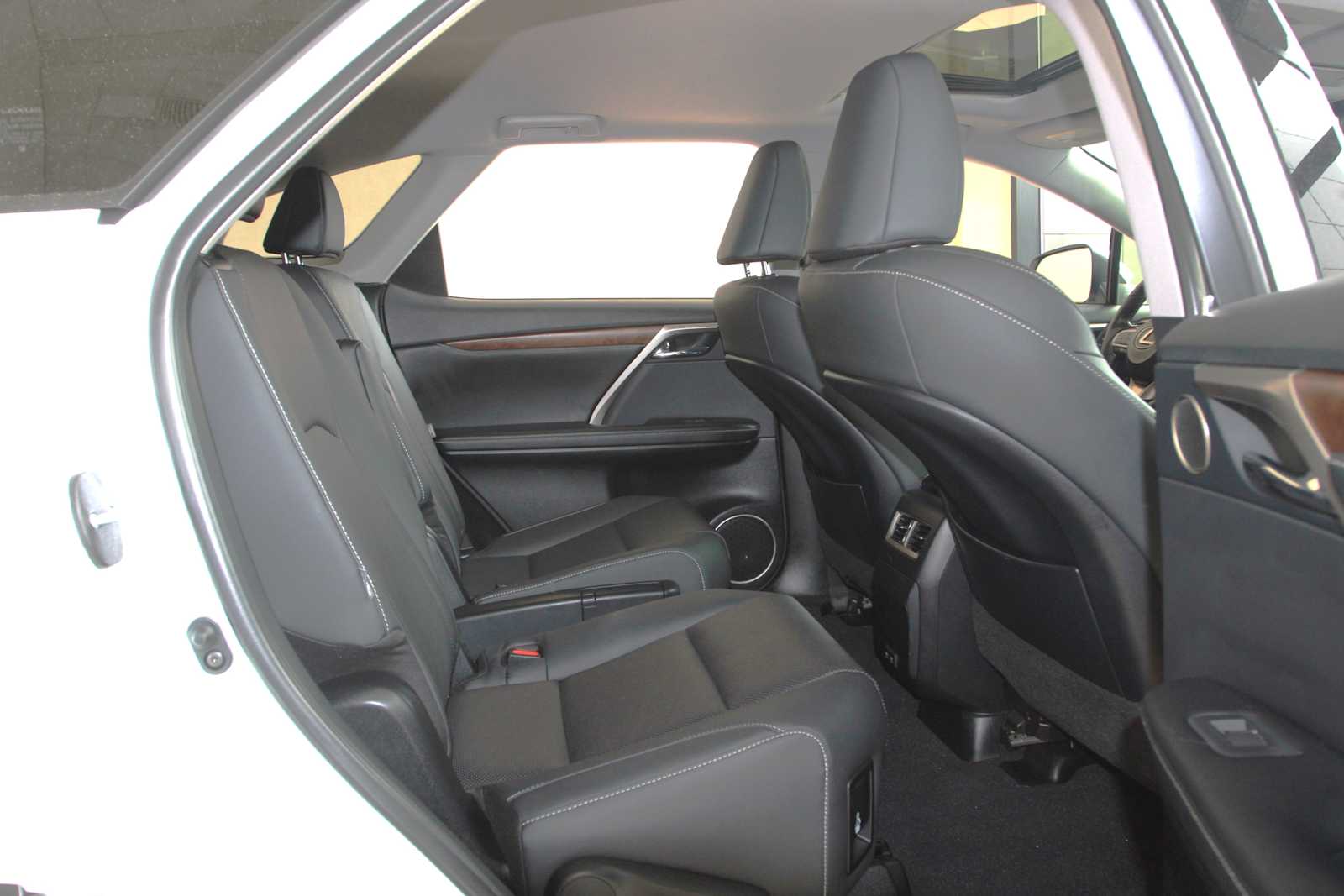 used 2022 Lexus RX 450hL car, priced at $49,397