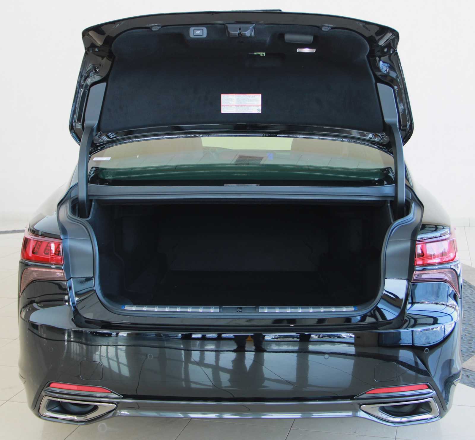 new 2026 Lexus LS 500 car, priced at $99,280