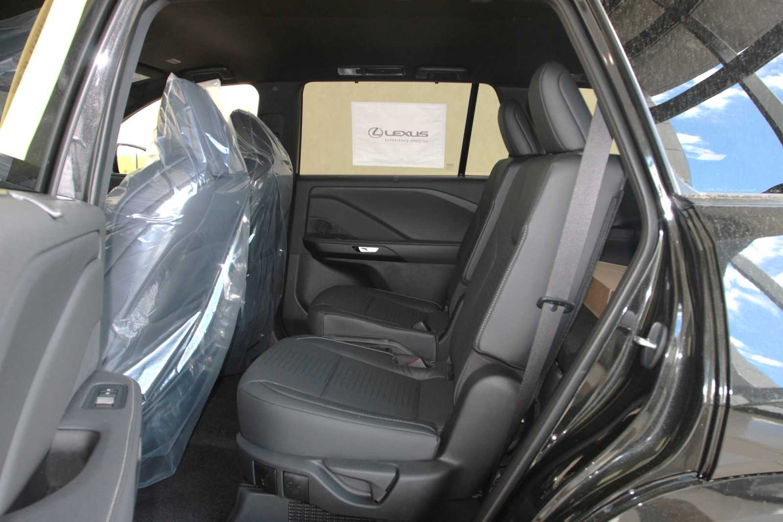 new 2026 Lexus TX 500h car, priced at $75,433