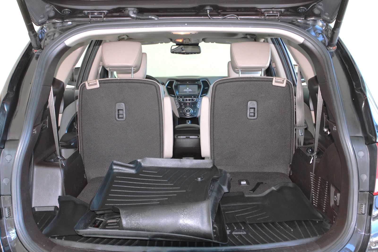 used 2017 Hyundai Santa Fe car, priced at $15,797