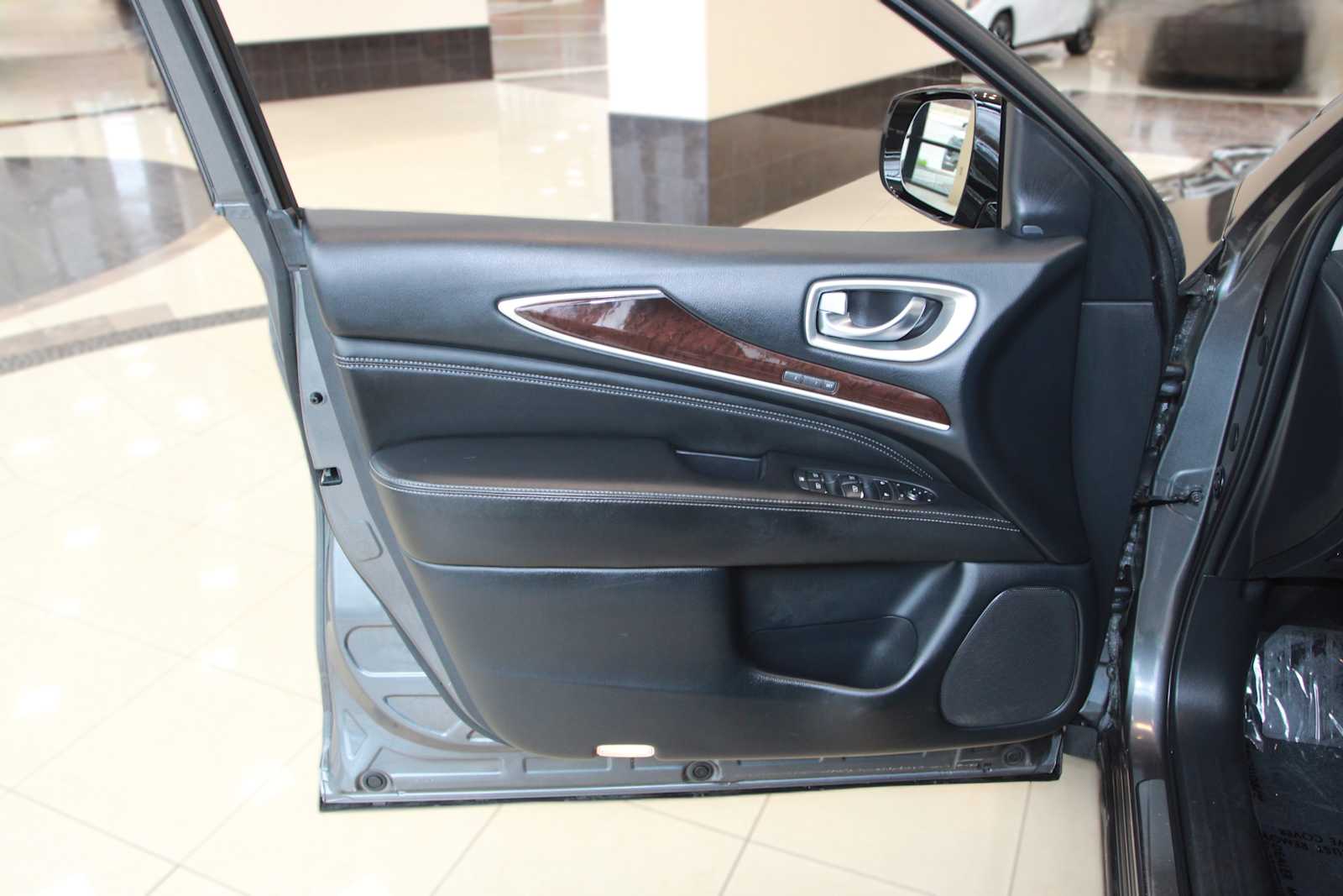 used 2019 INFINITI QX60 car, priced at $17,497