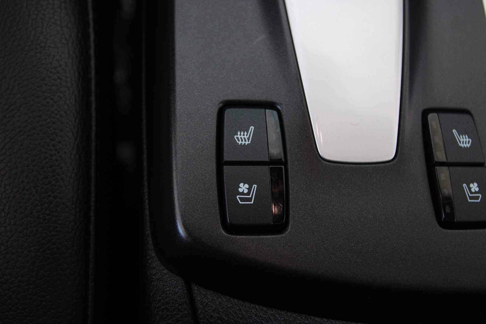 2016 Acura RDX 19