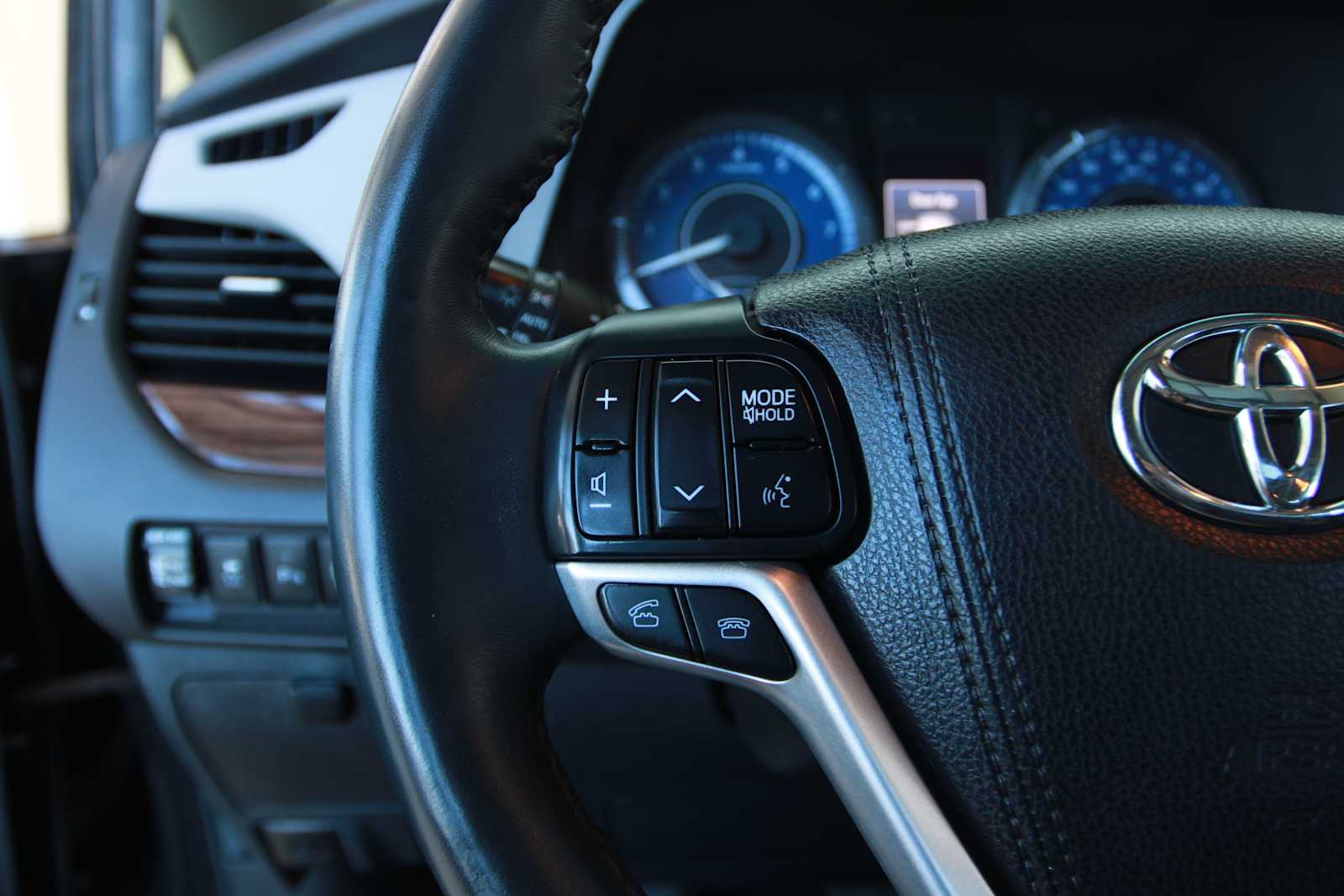 used 2017 Toyota Sienna car, priced at $17,497