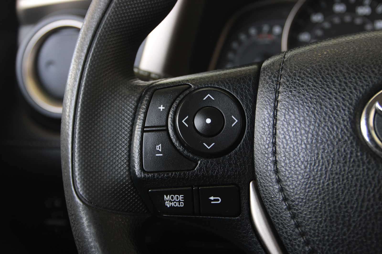 used 2013 Toyota RAV4 car, priced at $13,497