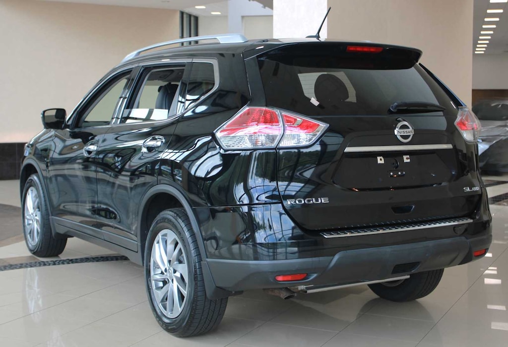 Used 2015 Nissan Rogue SL SUV