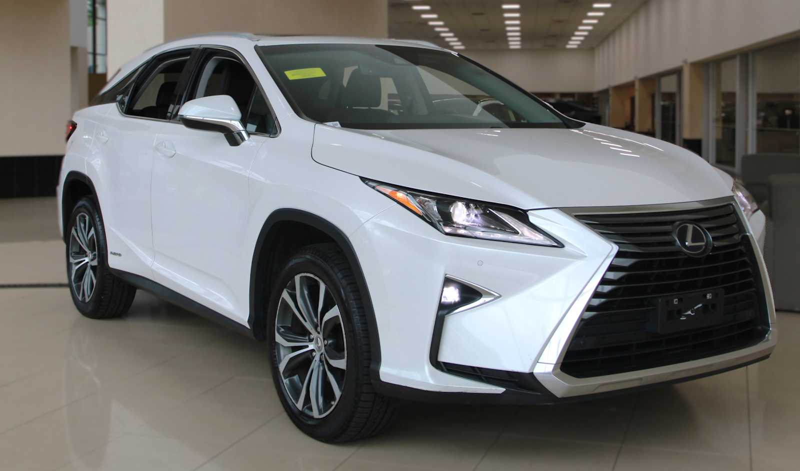 2017 Lexus RX 350 450h Hybrid 4x4's photo