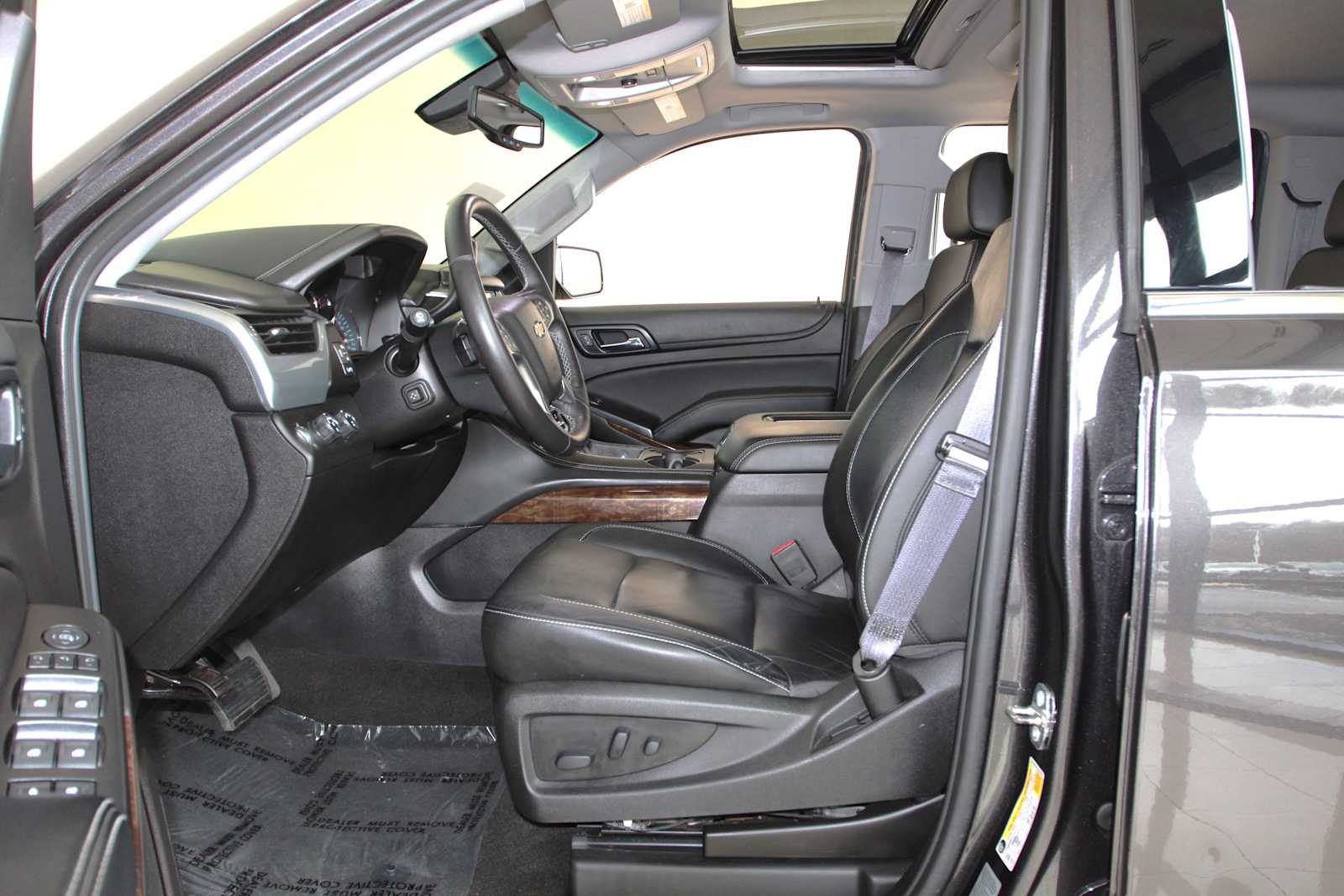 used 2017 Chevrolet Suburban car, priced at $27,097