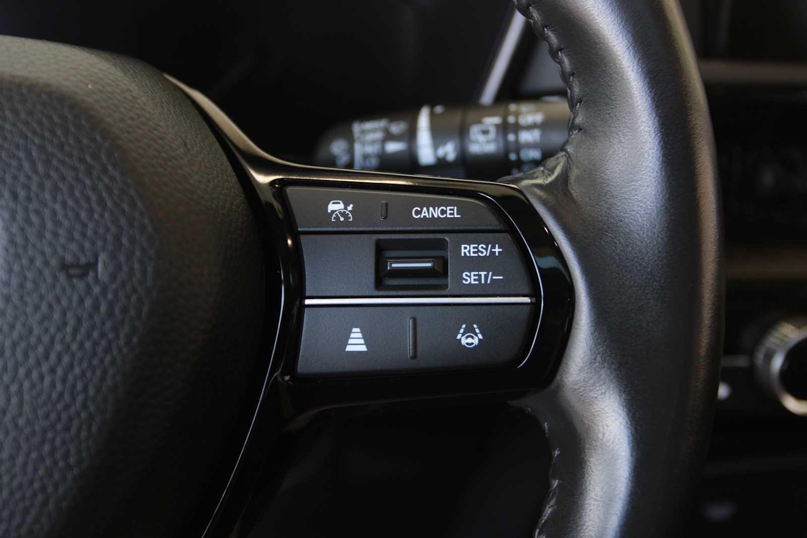 used 2025 Honda CR-V car, priced at $34,397