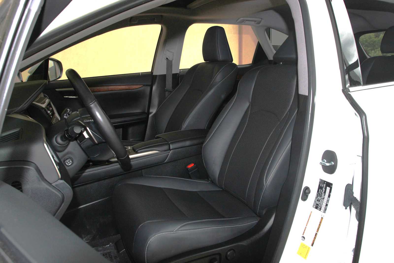 used 2022 Lexus RX 450hL car, priced at $49,397