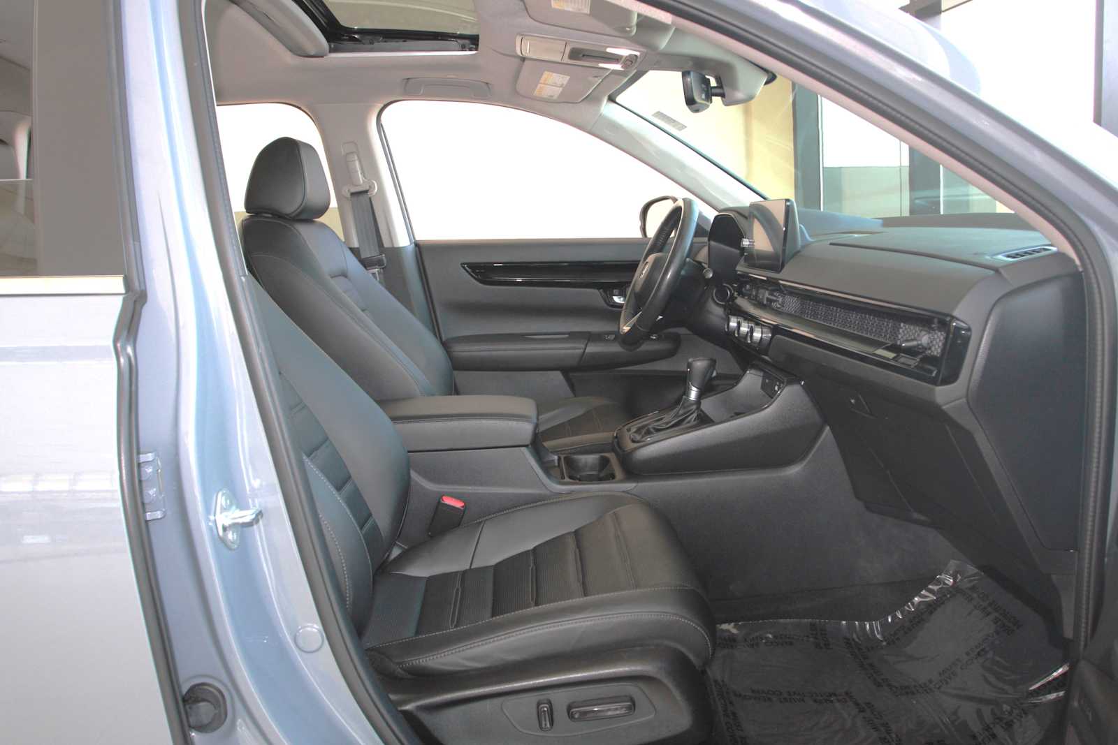 used 2025 Honda CR-V car, priced at $34,397