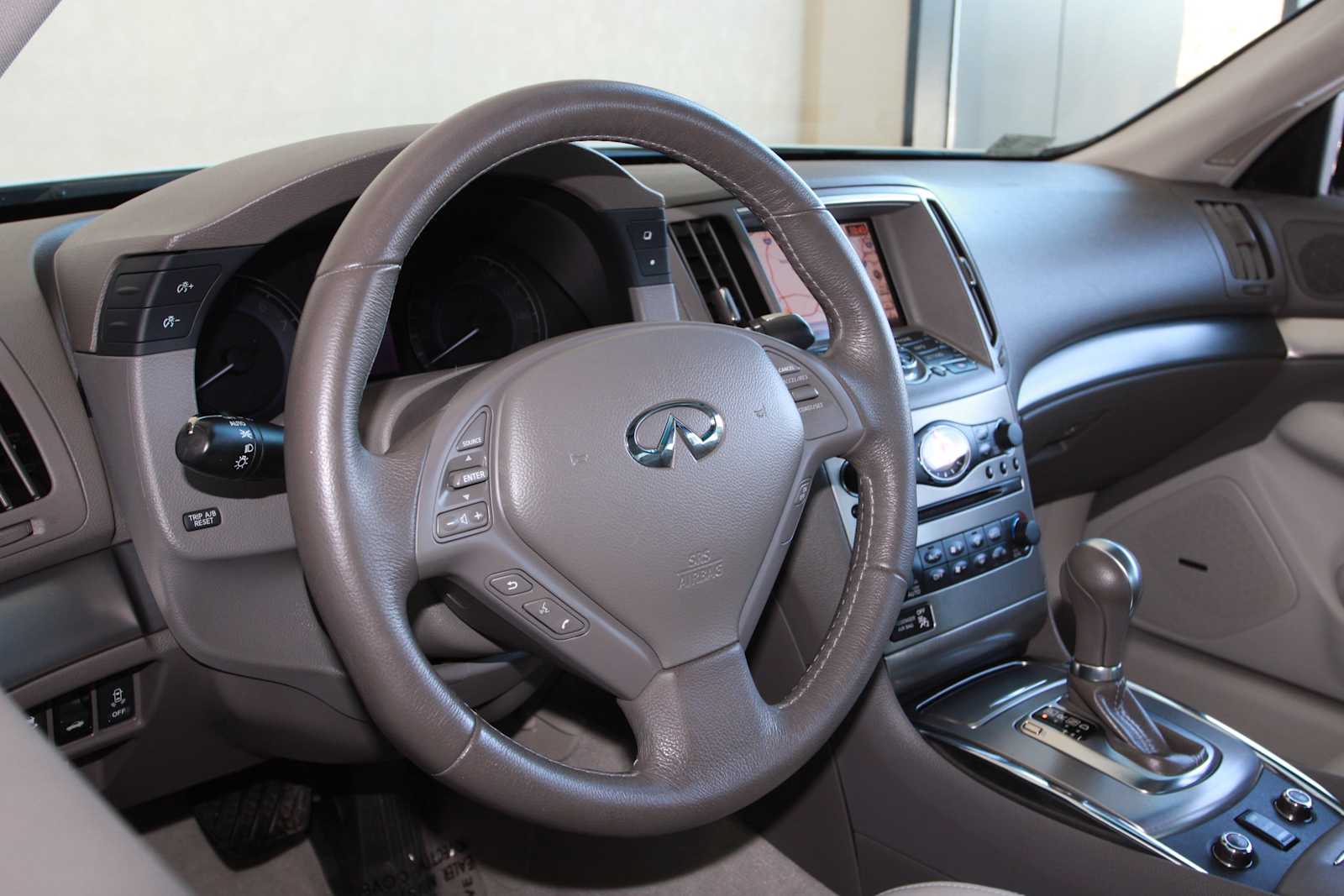 used 2012 INFINITI G37 car, priced at $13,297