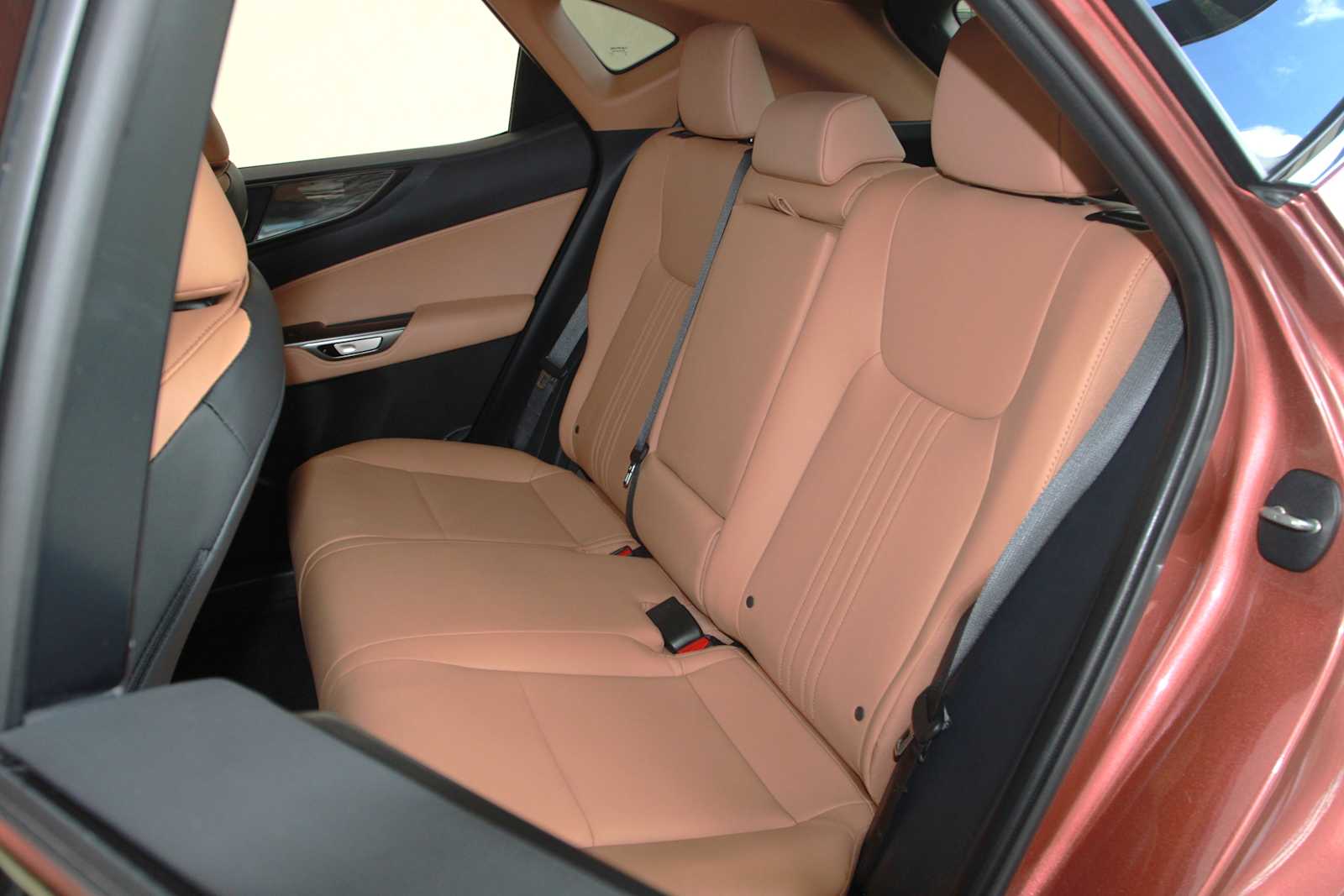 2026 Lexus NX 350 - Photo 25