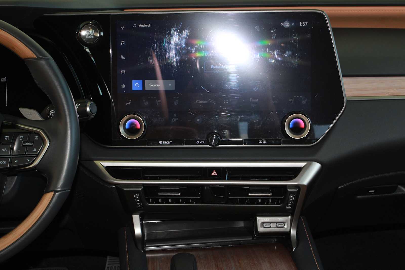 2025 Lexus RX 350 - Photo 33