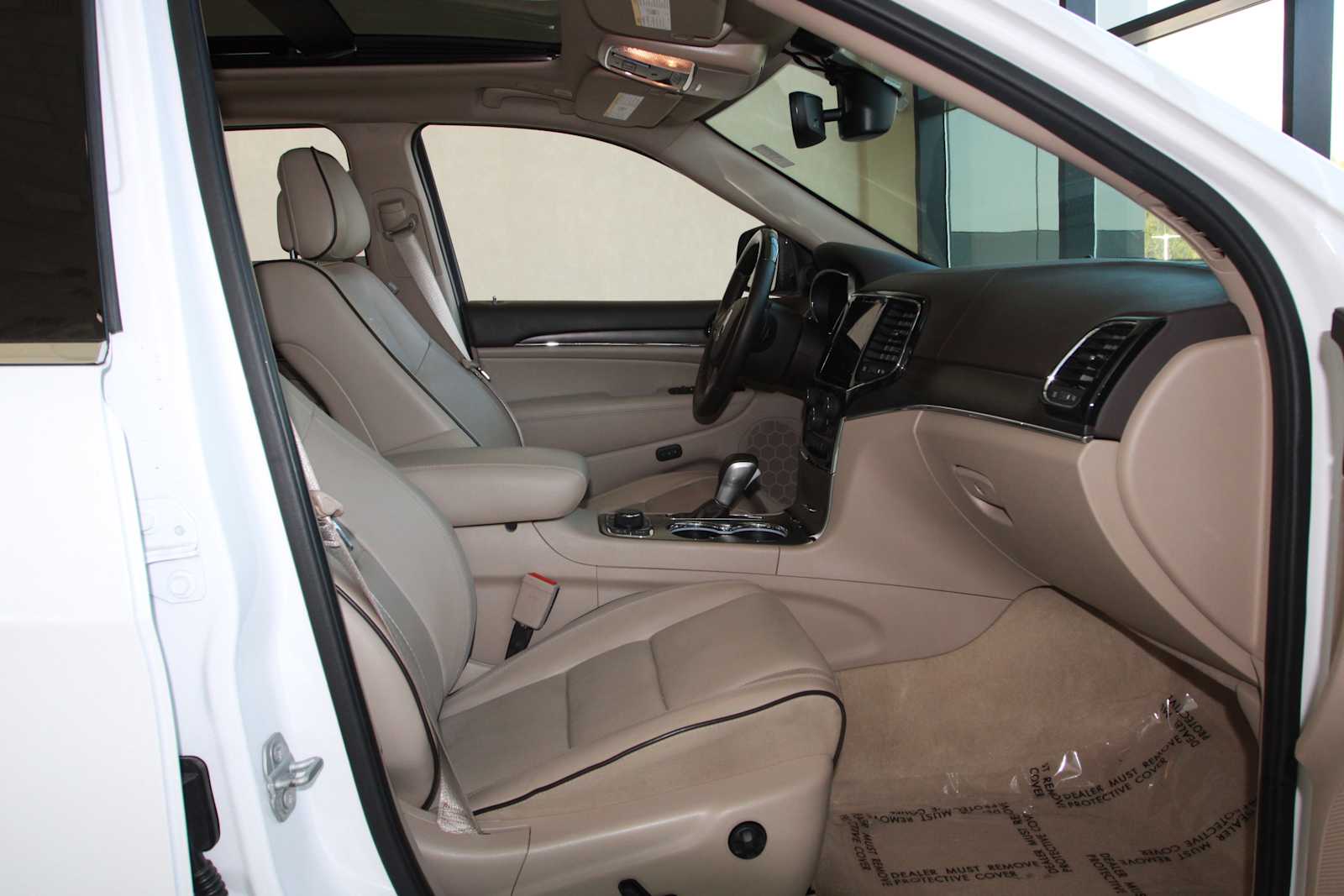 used 2020 Jeep Grand Cherokee car, priced at $18,497