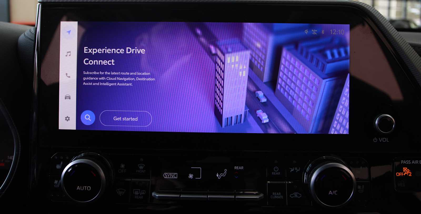 used 2025 Toyota Highlander car, priced at $50,497