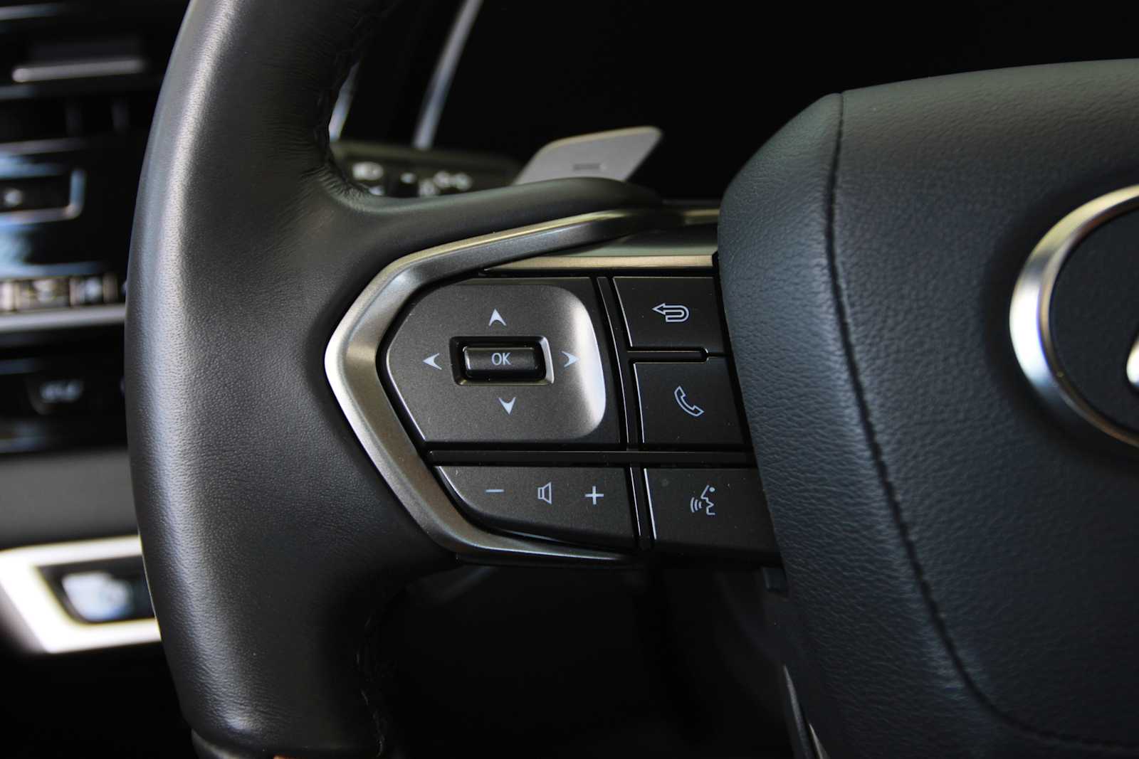 2025 Lexus RX 350 - Photo 20