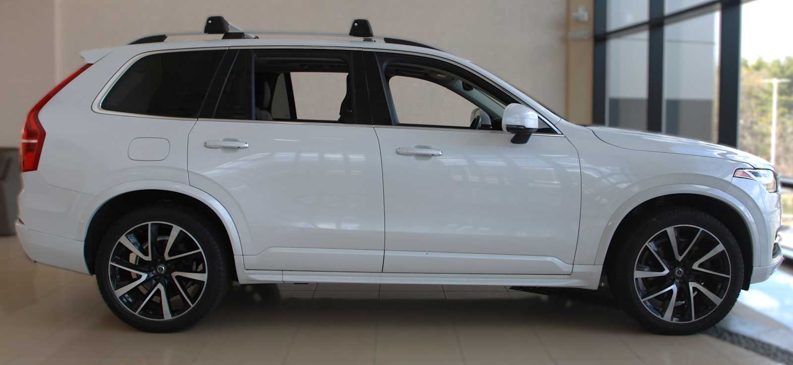 used 2019 Volvo XC90 car, priced at $17,497