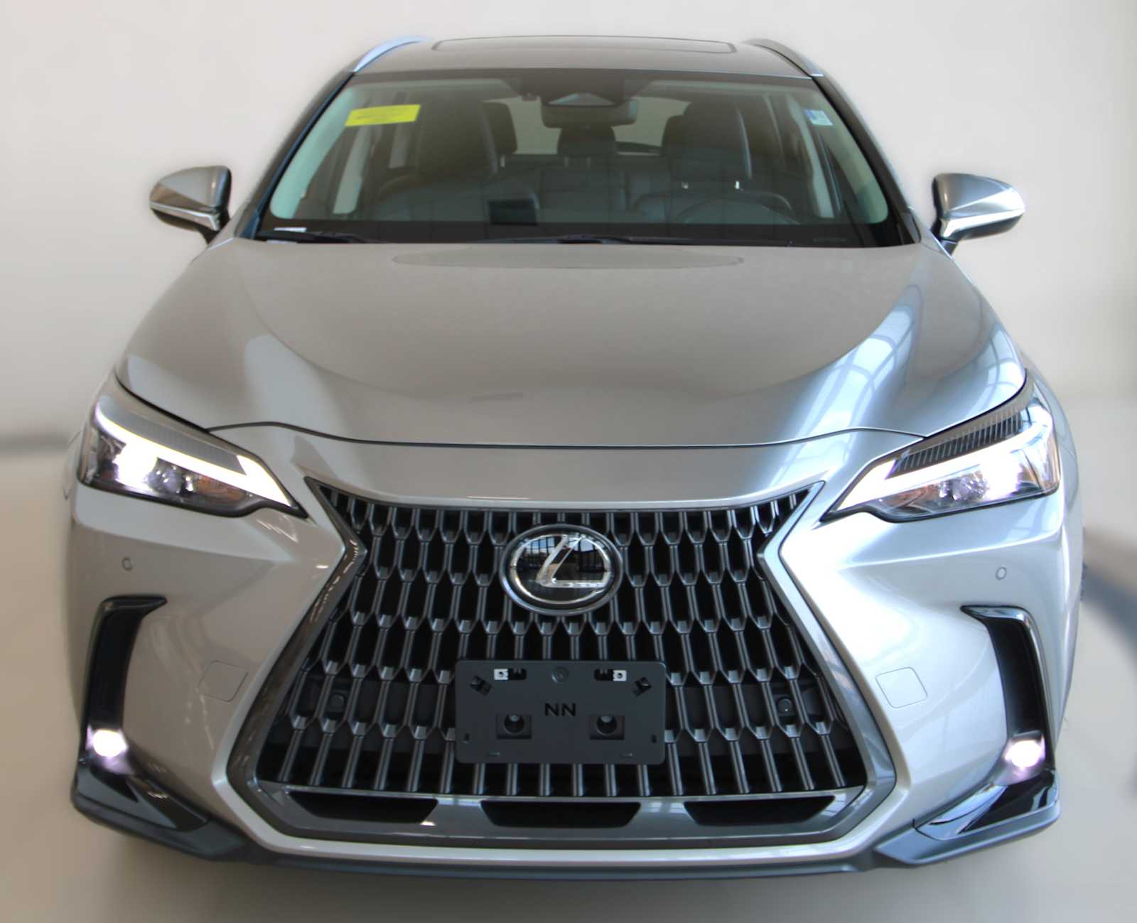 2025 Lexus NX 350 Premium photo 2