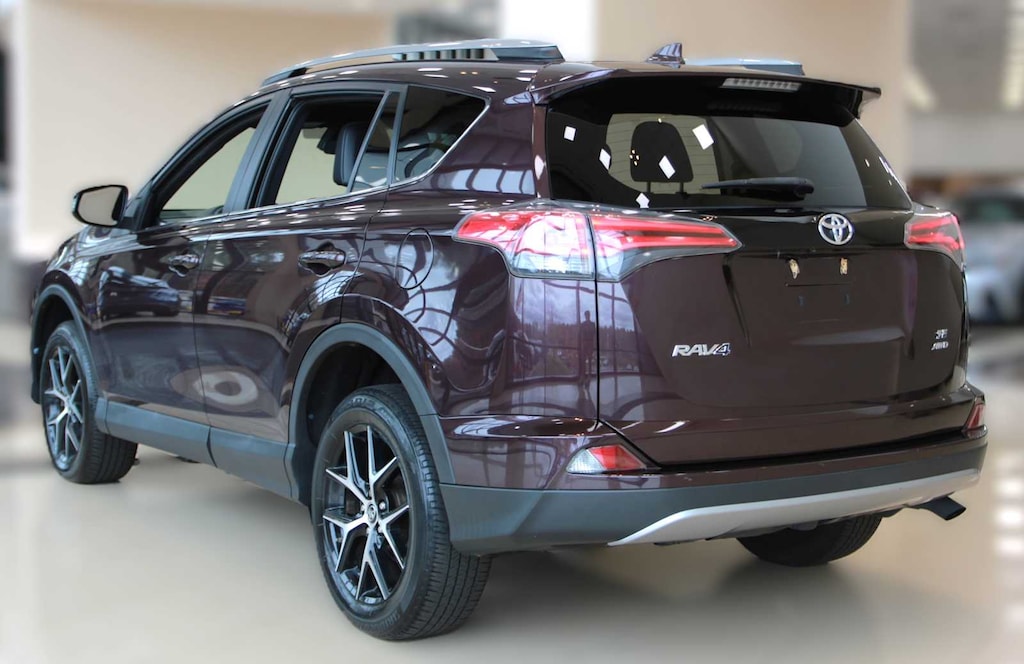 Used 2017 Toyota RAV4 SE SUV