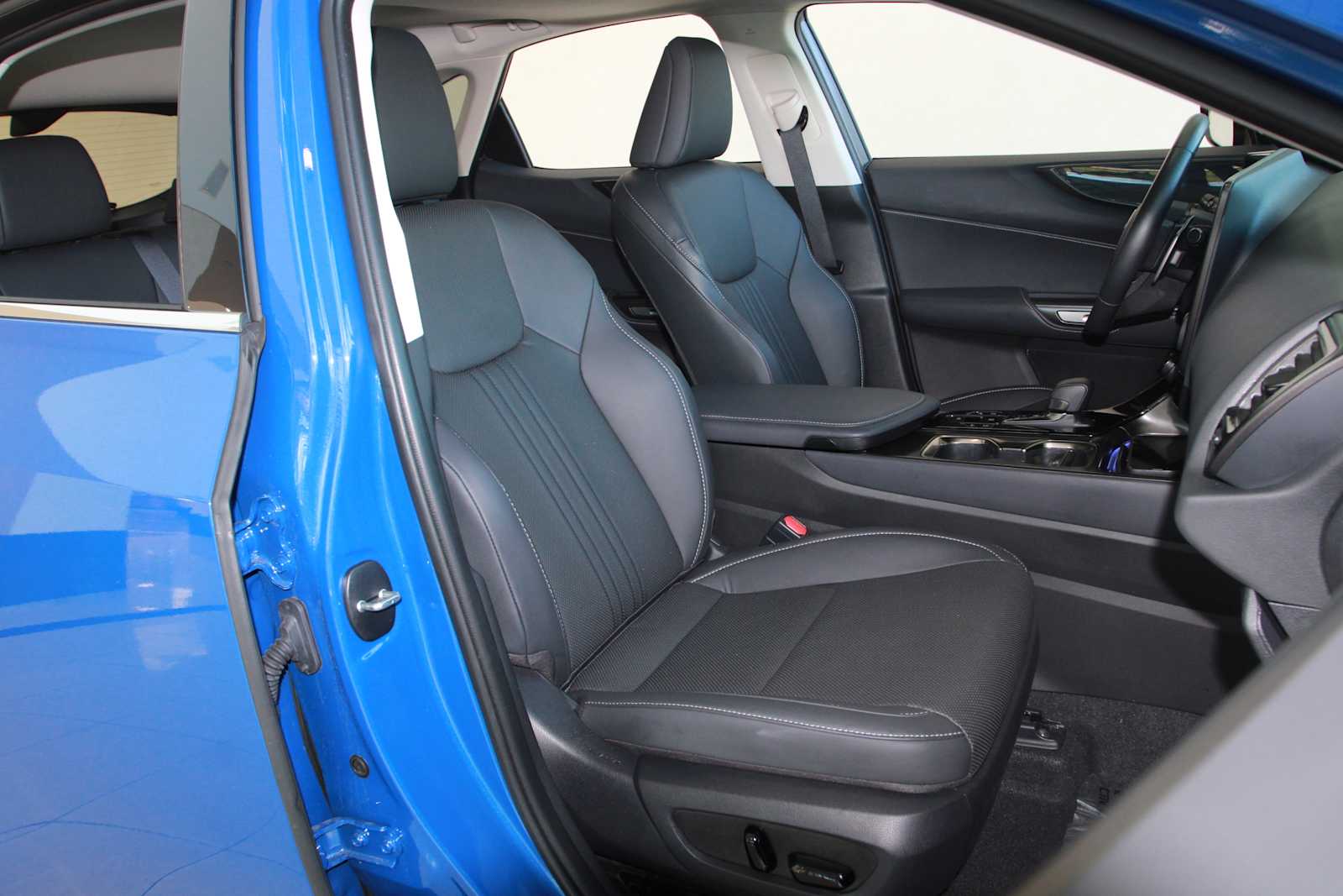 used 2025 Lexus NX 350 car, priced at $47,997