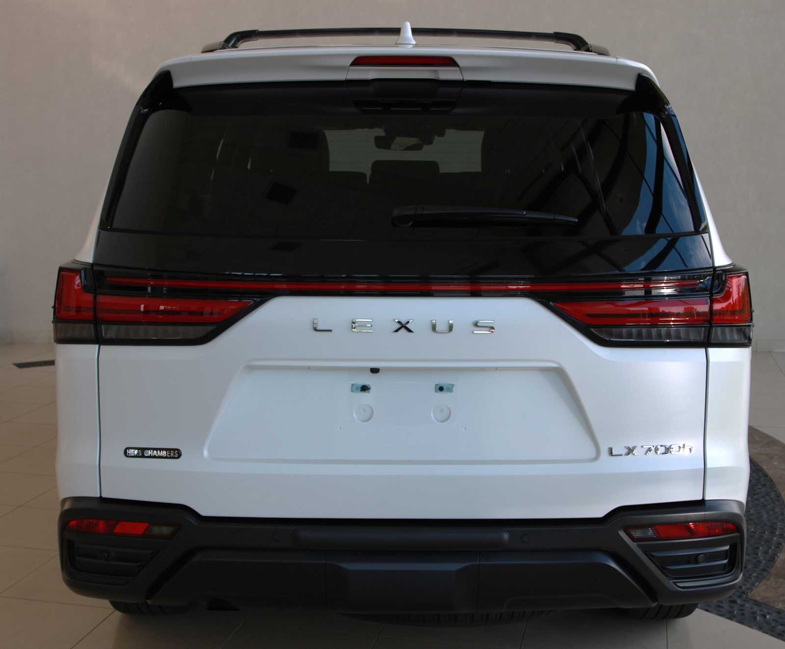 2025 Lexus LX Luxury - Photo 14