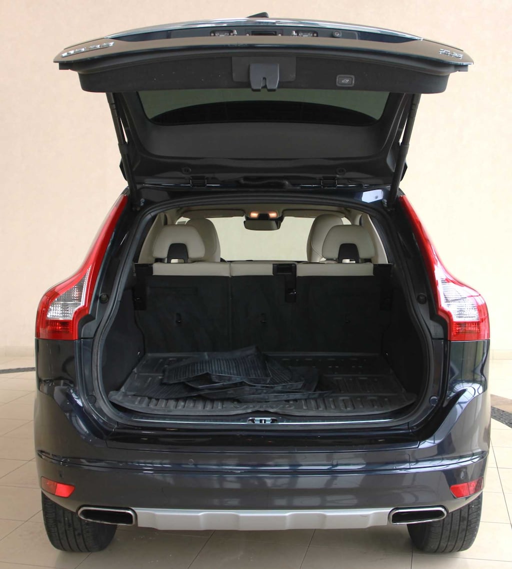Used 2017 Volvo XC60 Inscription SUV